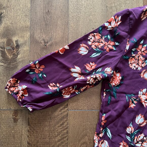 B-Wear Women's Dark Purple/Burgundy Floral 3/4 Sleeve Top, Size M - NEW - Picture 7 of 10